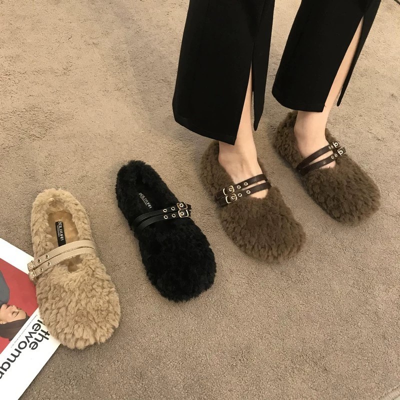 デザイナー暖かいコットンレディースフラットシューズ、レディー - Winter Clothing For Women のレビューと価格