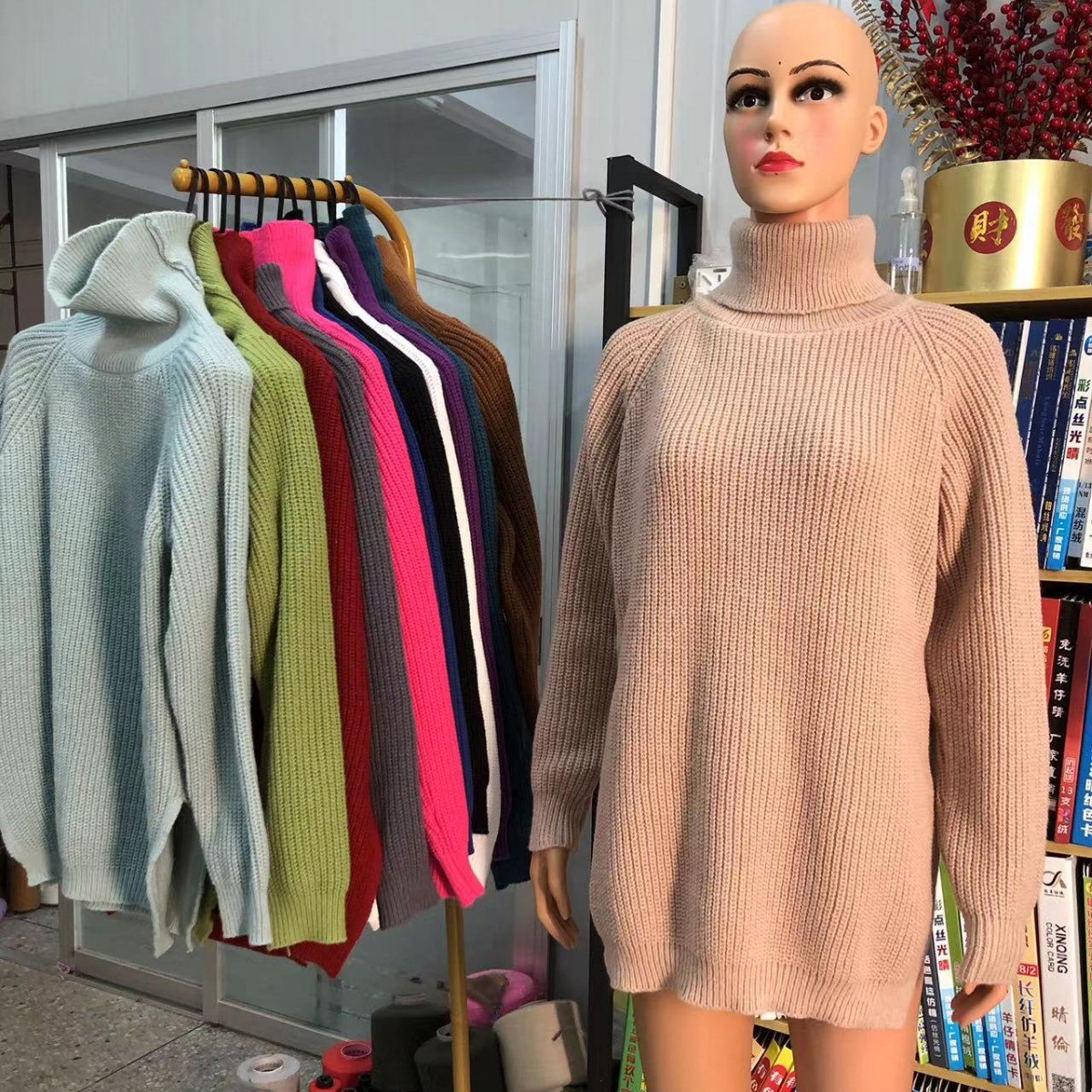 レディース冬物セール：タートルネック、ゆったりフィット、厚手 - Winter Clothing Sale Women のレビューと価格
