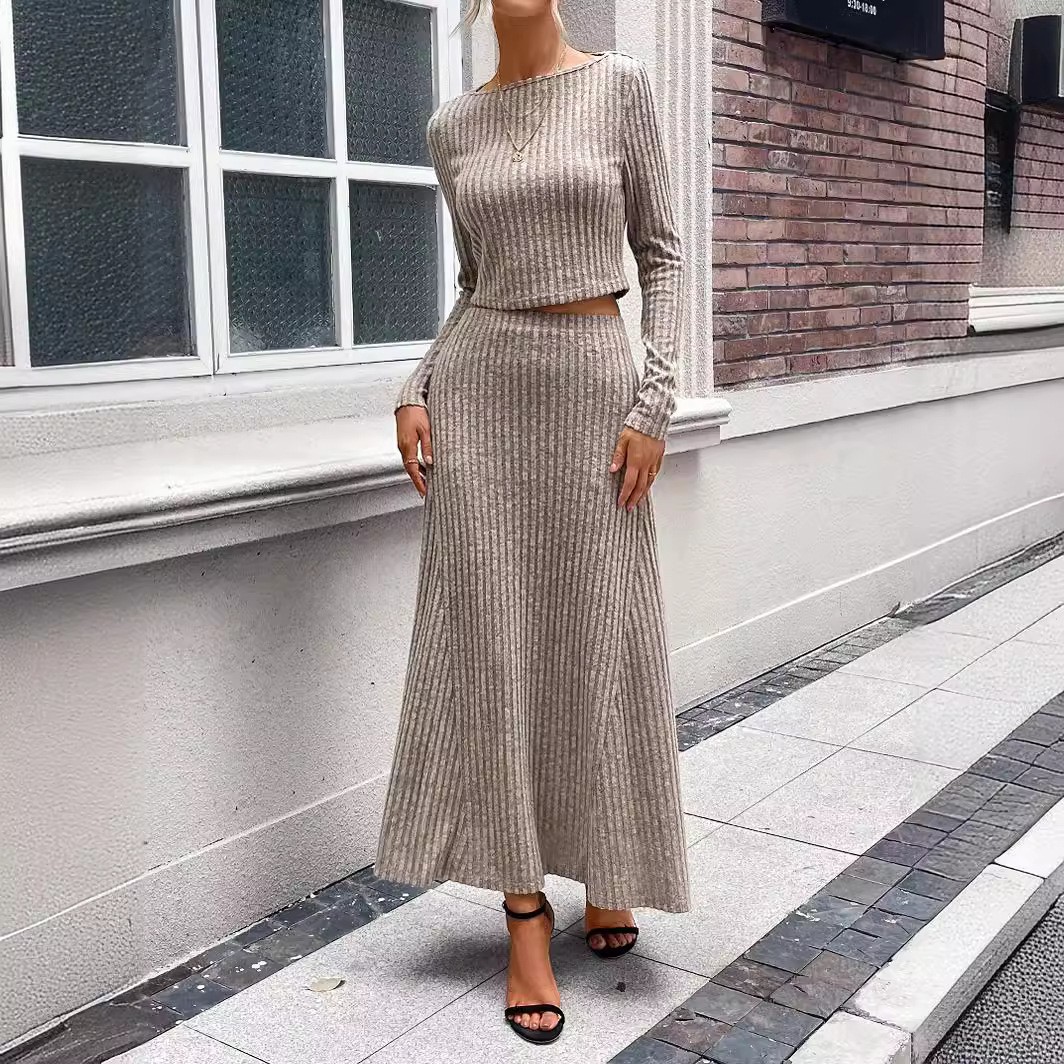冬のレディース服2点セット スリム長袖ニットトラックスーツ  - Winter Clothing For Women のレビューと価格